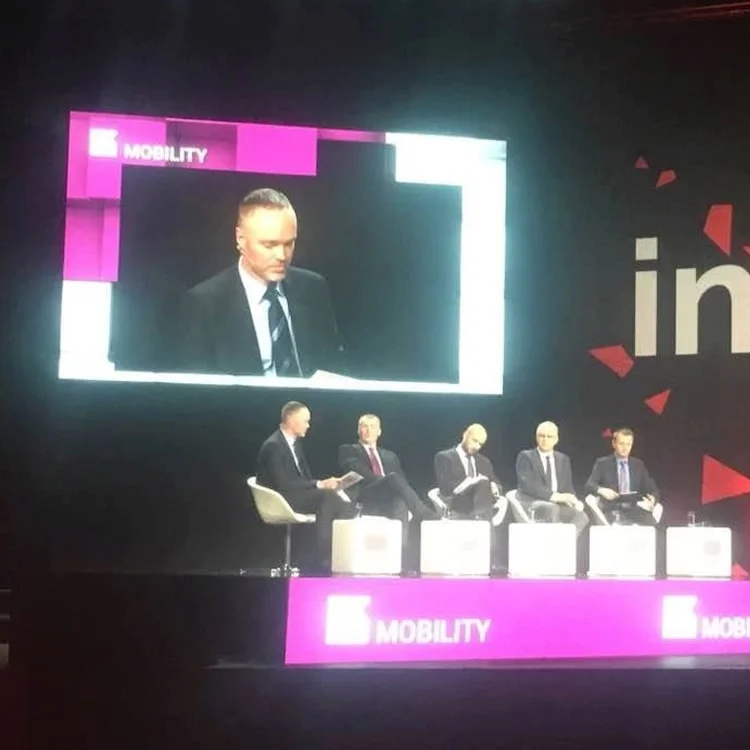 Konferencje biznesowe i eventy korporacyjne
